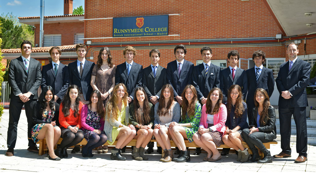 Sixth Form photograph - Class of 2013