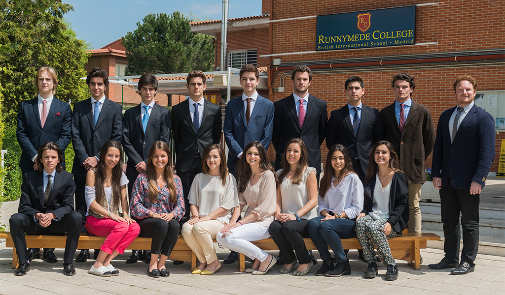 Sixth Form photograph - Class of 2015