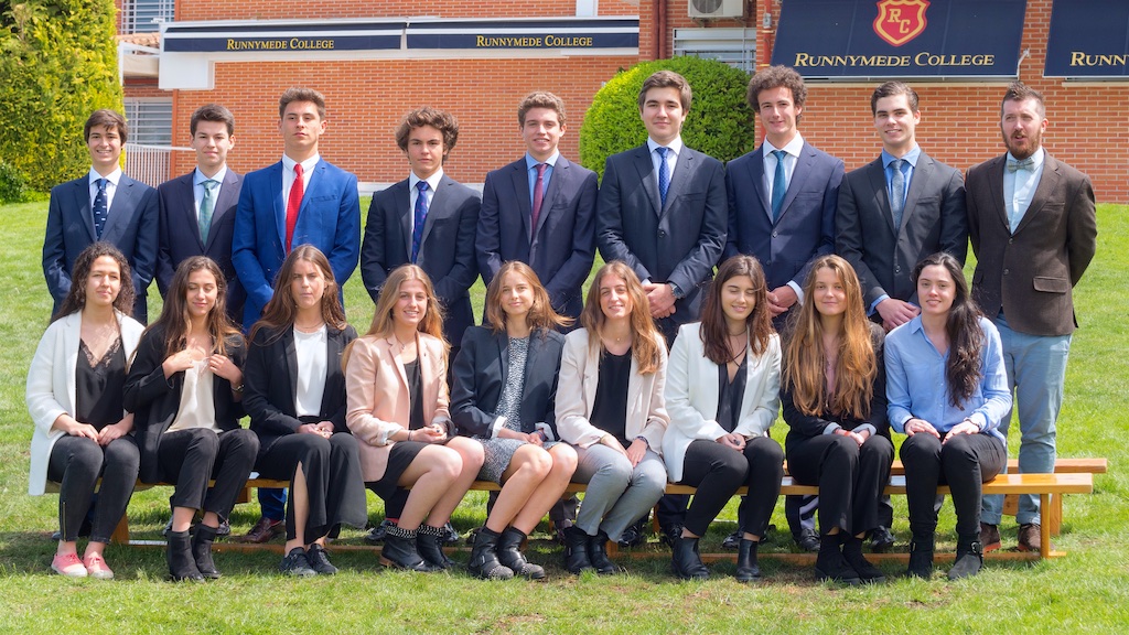 Sixth Form photograph - Class of 2017 Sixth Form photograph - Class of 2017
